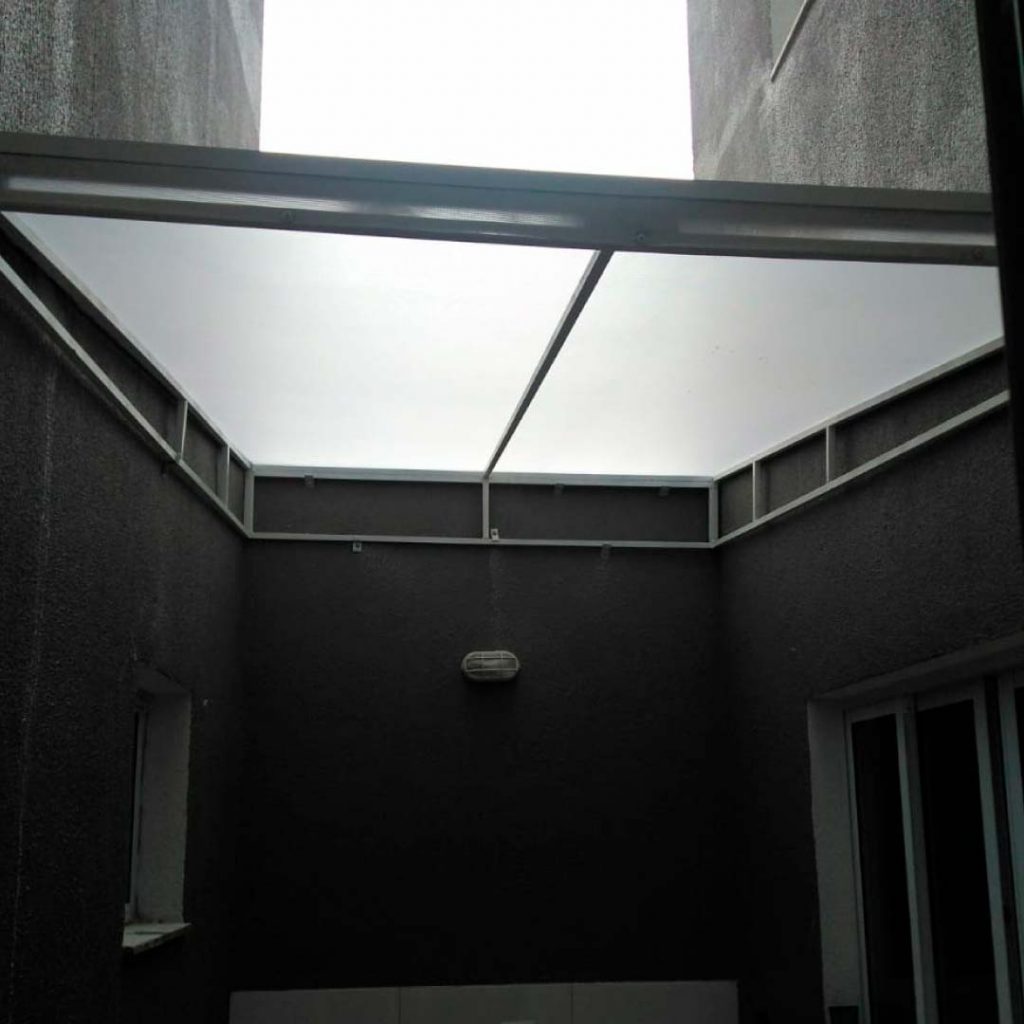 Toldo em Residencia